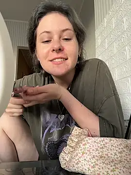 lily noris online show from 06-05-26, 02:49