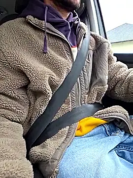 Zeefy online show from 10-11-25, 11:44