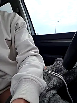 Zeefy online show from 01-06-26, 12:42