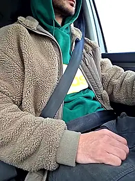 Zeefy online show from 10-18-25, 07:21