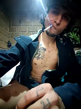 Pitudo20cmm online show from 09-09-25, 07:51