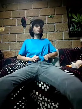 Pitudo20cmm online show from 09-19-25, 07:01