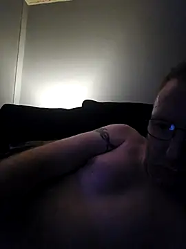 Snapshot of walker1979 chatting on 05-15-26, 11:03 walker1979 online show from 05-15-26, 11:03