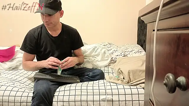 hailzeffn online show from 10-20-25, 06:26