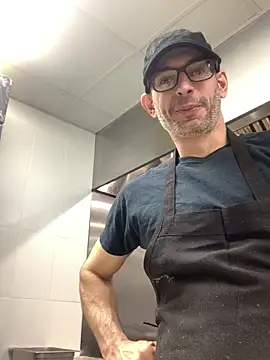 hailzeffn online show from 03-17-26, 05:49