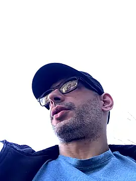 hailzeffn online show from 03-08-26, 09:18