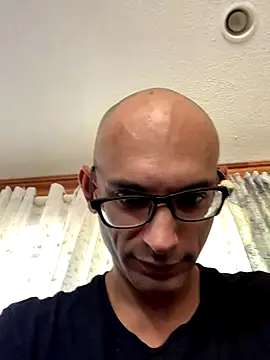 hailzeffn online show from 09-28-25, 03:19