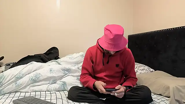 hailzeffn online show from 10-27-25, 12:50