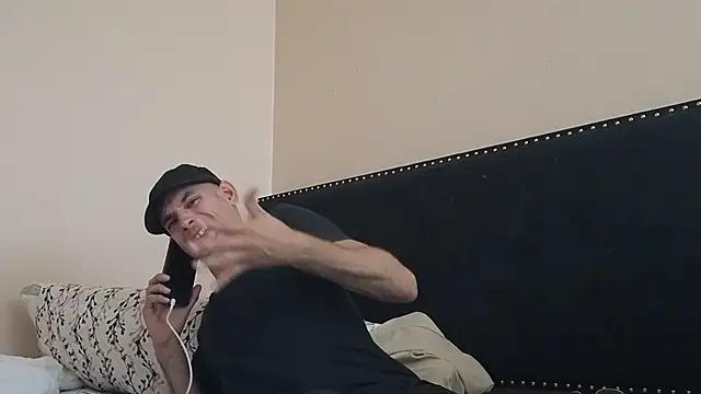 hailzeffn online show from 09-30-25, 03:51