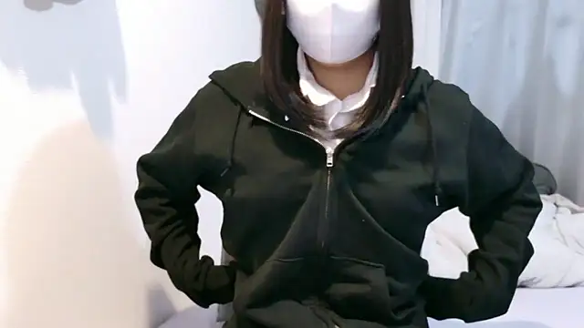 YUTSU KI online show from 05-05-26, 04:10