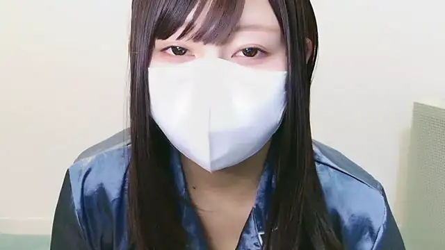 YUTSU KI online show from 09-11-25, 01:22