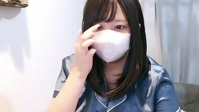 Snapshot of YUTSU_KI chatting on 07-08-26, 03:56 YUTSU KI online show from 07-08-26, 03:56