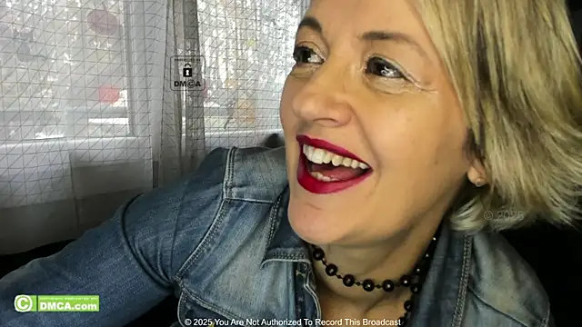 KARINASPALACIOS online show from 11-07-25, 09:36