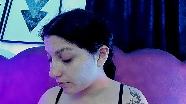 sophy rock online show from 06-19-26, 02:34