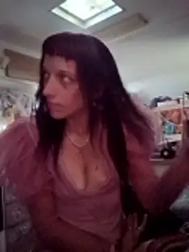 whitetrashdirtyslut online show from 04-10-26, 01:51