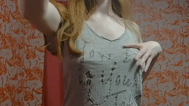 strawberrysmoothie online show from 02-11-25, 03:18