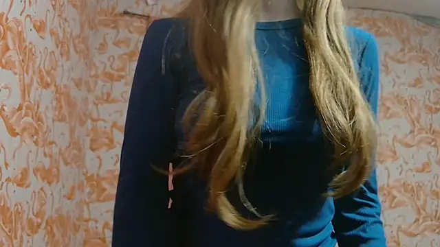 strawberrysmoothie online show from 10-23-25, 02:54