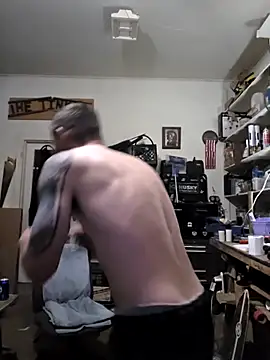 Grosshabit69 online show from 05-24-26, 06:24
