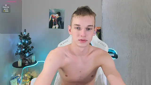 Snapshot of 4ever_dude chatting on 01-15-25, 03:33 4ever dude online show from 01-15-25, 03:33