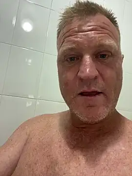 sexycouple109 online show from 02-05-26, 08:37