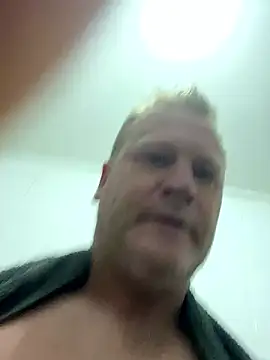 sexycouple109 online show from 01-09-26, 04:47