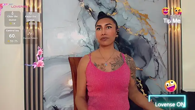 Snapshot of khiara_moretti chatting on 02-25-26, 07:14 khiara moretti online show from 02-25-26, 07:14