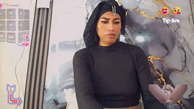 khiara moretti online show from 06-19-26, 11:49