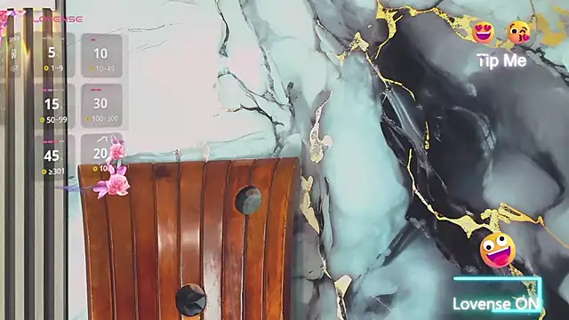 Snapshot of khiara_moretti chatting on 02-16-26, 07:45 khiara moretti online show from 02-16-26, 07:45