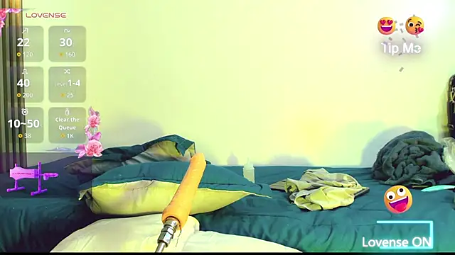 Snapshot of khiara_moretti chatting on 01-18-26, 03:15 khiara moretti online show from 01-18-26, 03:15