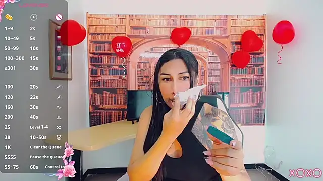 Snapshot of khiara_moretti chatting on 02-17-25, 07:44 khiara moretti online show from 02-17-25, 07:44