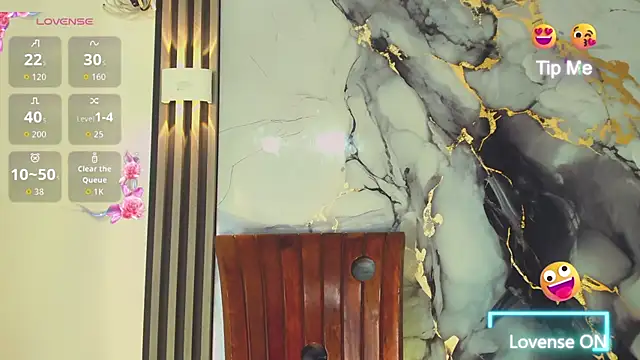 Snapshot of khiara_moretti chatting on 02-17-26, 07:44 khiara moretti online show from 02-17-26, 07:44