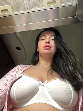 space stacy online show from 10-18-25, 05:42