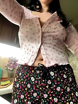 space stacy online show from 10-25-25, 04:00