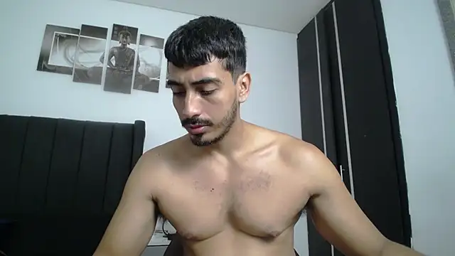 Snapshot of muscle_ares chatting on 02-13-25, 11:50 muscle ares online show from 02-13-25, 11:50