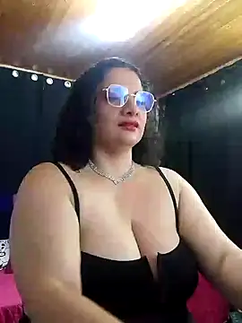 Aleja Gonzales online show from 06-22-26, 10:51