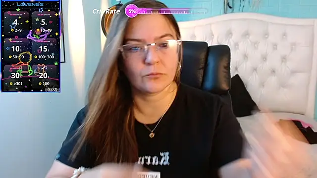 Snapshot of MsJossie chatting on 10-10-25, 04:02 MsJossie online show from 10-10-25, 04:02