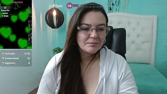 Snapshot of MsJossie chatting on 01-19-25, 06:42 MsJossie online show from 01-19-25, 06:42
