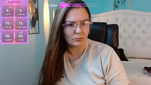 Snapshot of MsJossie chatting on 09-30-25, 05:24 MsJossie online show from 09-30-25, 05:24