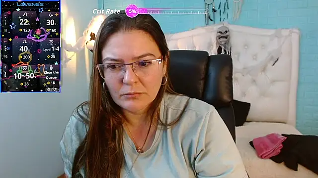 MsJossie online show from 10-30-25, 03:49