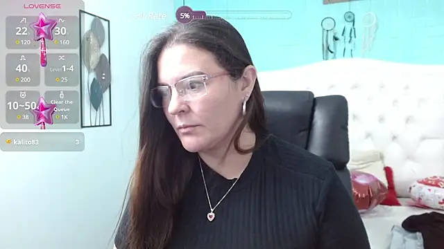 Snapshot of MsJossie chatting on 03-07-25, 03:29 MsJossie online show from 03-07-25, 03:29