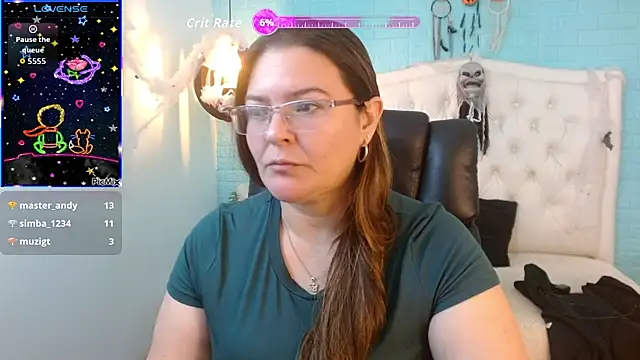 MsJossie online show from 10-29-25, 04:55