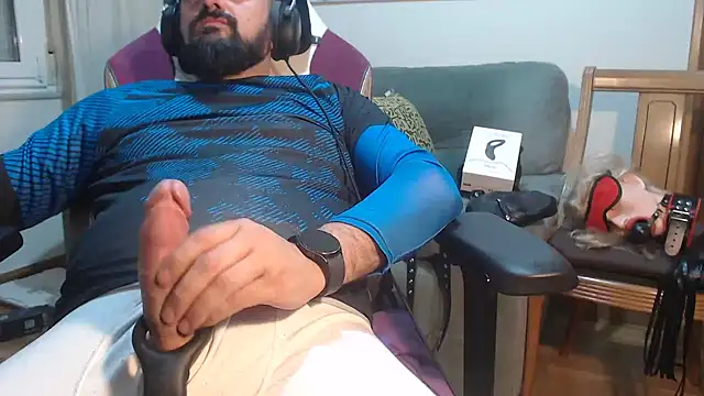 master4subslut online show from 12-14-25, 02:29