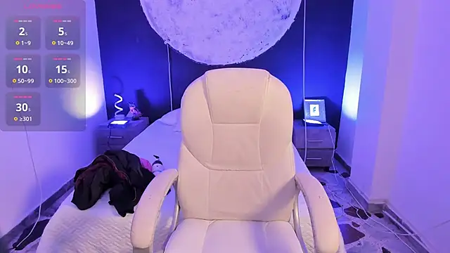 Agathaargent  online show from 10-01-25, 04:39