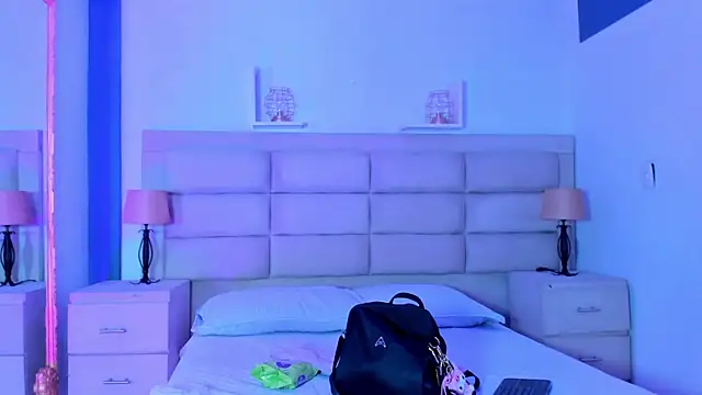 Agathaargent  online show from 10-29-25, 04:11