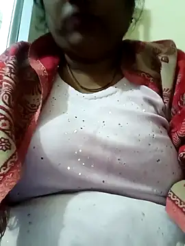 Shoni   online show from 12-22-25, 04:12