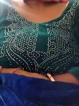 Shoni   online show from 12-20-25, 04:26