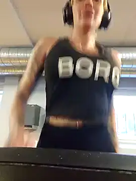 Ninasweden online show from 01-29-25, 09:33