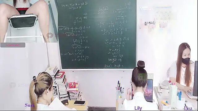  Math  online show from 06-09-26, 01:50