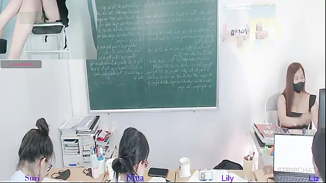 Snapshot of _Math_ chatting on 05-26-26, 12:47 Math online show from 05-26-26, 12:47