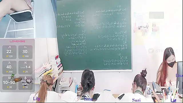 Snapshot of _Math_ chatting on 05-04-26, 03:10 Math online show from 05-04-26, 03:10